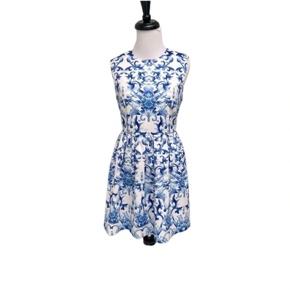 NWOT Roberto Cavalli Resort Porcelain Print Silk Dress Blue White Designer 2 - Picture 1 of 10